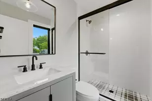 126 Emerson Ln, Berkeley Heights Township, NJ 07922 - Photo 22