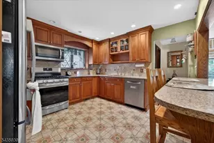 11 Rocky Point Rd, West Milford, NJ 07421 - Photo 16