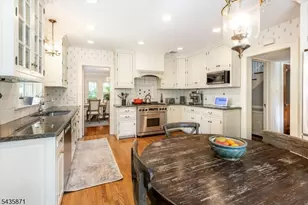 242 Forest Ave, Glen Ridge, NJ 07028 - Photo 18