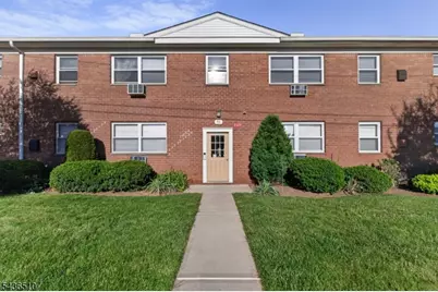 34 Knox Ter #1A, Wayne, NJ 07470 - Photo 1