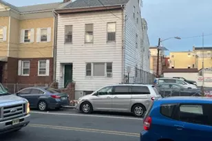 195 Walnut St, Newark, NJ 07105 - Photo 22