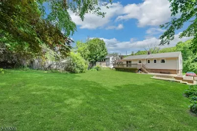 34 Sanders Rd, Rockaway Township, NJ 07866 - Photo 2