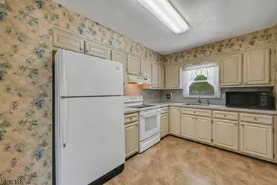 34 Sanders Rd, Rockaway Township, NJ 07866 - Photo 10
