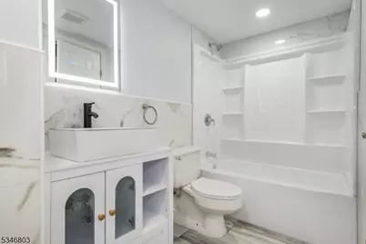 446 Passaic St #3F, Hackensack, NJ 07601 - Photo 8
