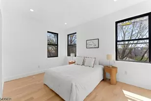 113 Oak St, Jersey City, NJ 07304 - Photo 24