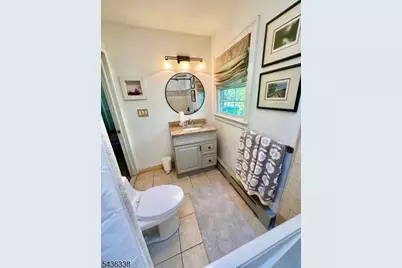4 Laurel Pl, Chester, NJ 07930 - Photo 6