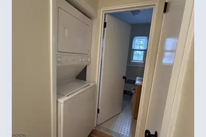 31 Wedgewood Drive #62, Verona, NJ 07044 - Photo 4