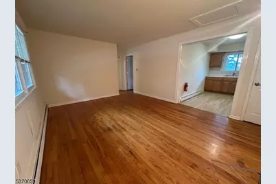 4 Elizabeth St #4, Dover, NJ 07801 - Photo 4