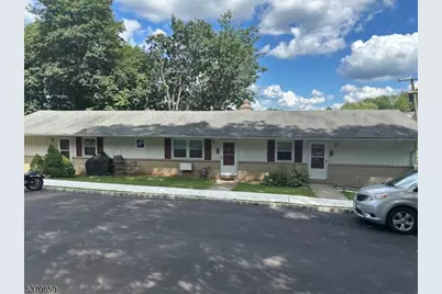 4 Elizabeth St #4, Dover, NJ 07801 - Photo 2