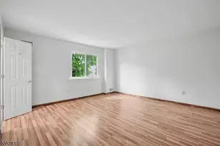 38 Park St, Florham Park, NJ 07932 - Photo 10