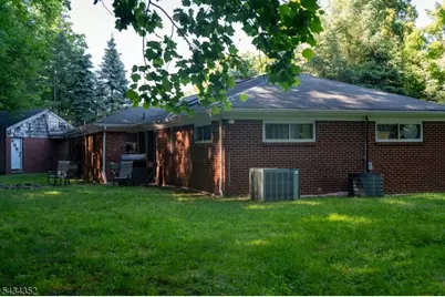 45 Peters Ln, North Haledon, NJ 07508 - Photo 8