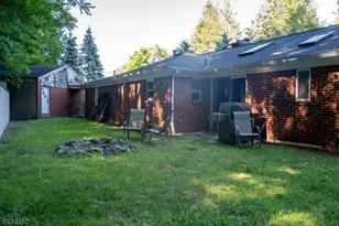 45 Peters Ln, North Haledon, NJ 07508 - Photo 14