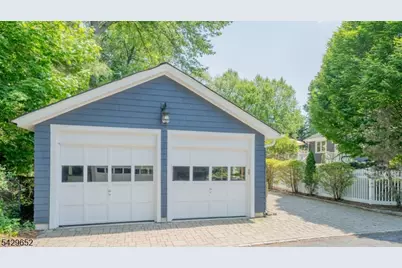 15 Brunswick Road, Montclair Twp., NJ 07042 - Photo 48