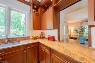 15 Brunswick Rd, Montclair Twp., NJ 07042 - Photo 22