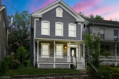 119 Wall St, Belvidere Twp., NJ 07823 - Photo 2