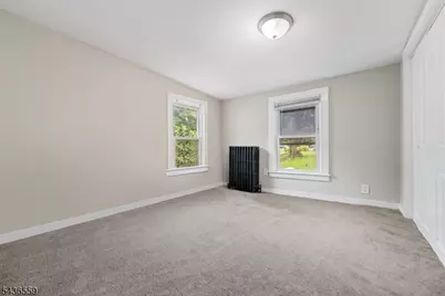 119 Wall St, Belvidere Twp., NJ 07823 - Photo 14