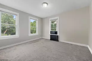 119 Wall St, Belvidere Twp., NJ 07823 - Photo 16