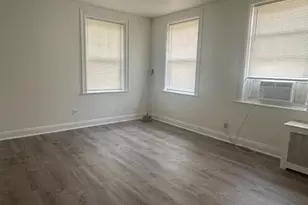 818 Summit Ave, River Edge, NJ 07661 - Photo 4