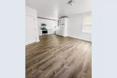 818 Summit Ave #3, River Edge, NJ 07661 - Photo 4