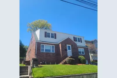 59 Saint Marys Pl, Nutley, NJ 07110 - Photo 2
