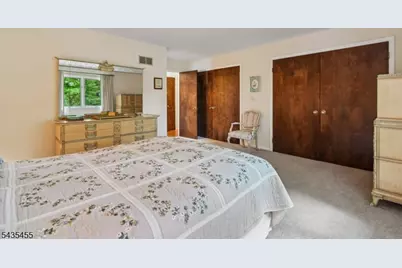 107 Arverne Rd, West Orange Township, NJ 07052 - Photo 24