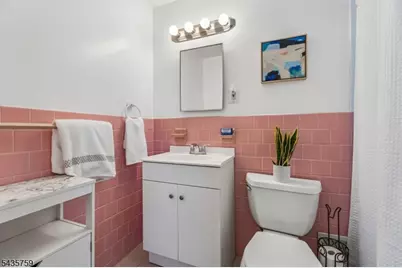 10 Whitman St, Bloomfield, NJ 07003 - Photo 14