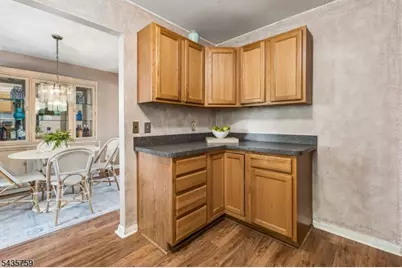 10 Whitman St, Bloomfield, NJ 07003 - Photo 6