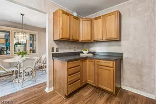 10 Whitman St, Bloomfield, NJ 07003 - Photo 6
