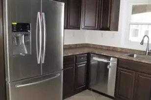 6 Flower Rd, Franklin Township, NJ 08873 - Photo 2