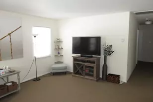 6 Flower Rd, Franklin Township, NJ 08873 - Photo 8
