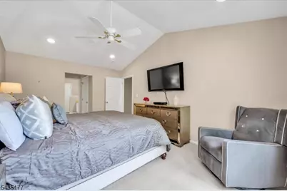 279 Janine Way, Bridgewater, NJ 08807 - Photo 20