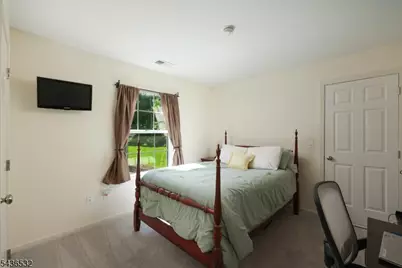 48 Huntington Rd, Bernards Township, NJ 07920 - Photo 18