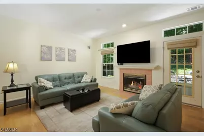 48 Huntington Rd, Bernards Township, NJ 07920 - Photo 10