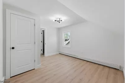 203 Hansbury Ave, Newark, NJ 07112 - Photo 38