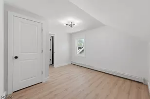 203 Hansbury Ave, Newark, NJ 07112 - Photo 38