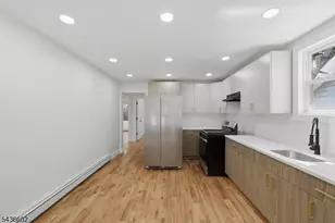 203 Hansbury Ave, Newark, NJ 07112 - Photo 20
