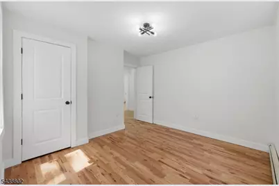 203 Hansbury Ave, Newark, NJ 07112 - Photo 28