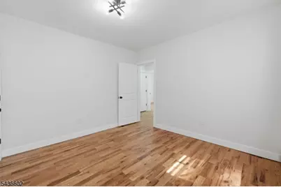 203 Hansbury Ave, Newark, NJ 07112 - Photo 12