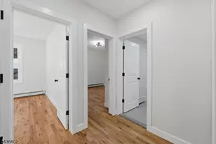 203 Hansbury Ave, Newark, NJ 07112 - Photo 10