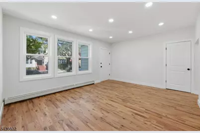 203 Hansbury Ave, Newark, NJ 07112 - Photo 4