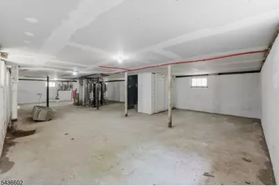 203 Hansbury Ave, Newark, NJ 07112 - Photo 40