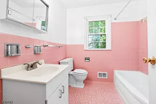 68-86 New England Ave, Summit, NJ 07901 - Photo 12