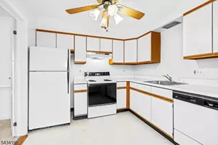 68-86 New England Ave, Summit, NJ 07901 - Photo 8
