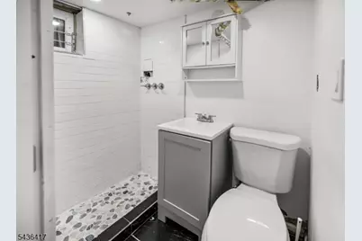 108 Ward St, Orange, NJ 07050 - Photo 24