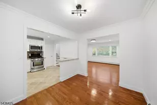 10 Lloyd Ave, Florham Park, NJ 07932 - Photo 14