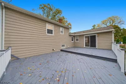 10 Lloyd Ave, Florham Park, NJ 07932 - Photo 40