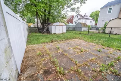 909 Lincoln St, Linden, NJ 07036 - Photo 14