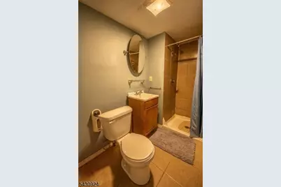 909 Lincoln St, Linden, NJ 07036 - Photo 8