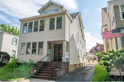 30 Boyden Pkwy Unit #2, Maplewood, NJ 07040 - Photo 1