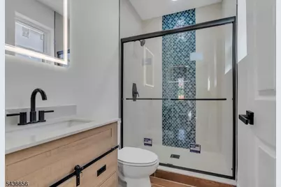 249 Hillside Ave, Leonia, NJ 07605 - Photo 12